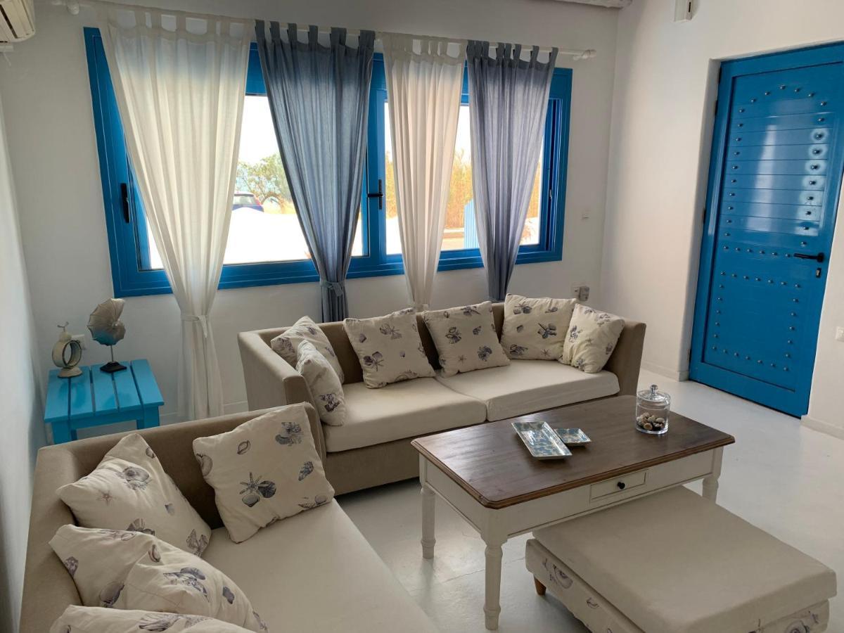 Blue Sea Villa & Apartments Makrýgialos Eksteriør billede
