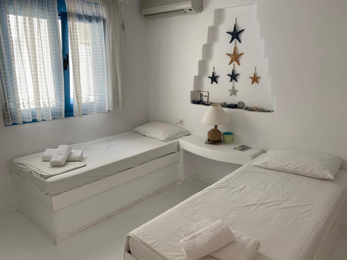Blue Sea Villa & Apartments Makrýgialos Eksteriør billede