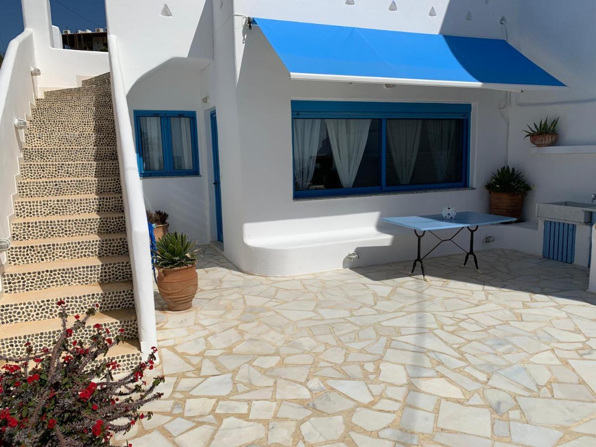 Blue Sea Villa & Apartments Makrýgialos Eksteriør billede